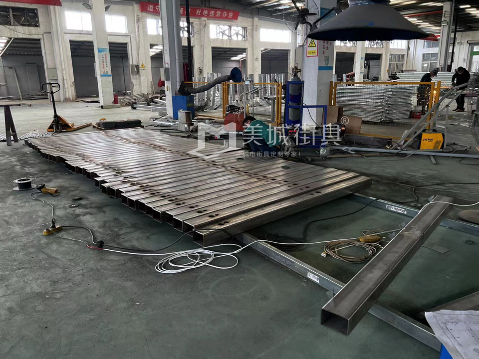 2022.10.12美城街具供應南京公交候車亭發(fā)貨記錄 2022.10.12美城街具供應南京公交候車亭發(fā)貨記錄