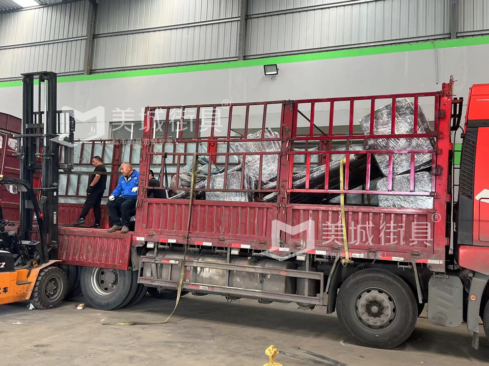 2024.4.8江蘇鹽城公交候車亭發(fā)貨案例 2024.4.8江蘇鹽城公交候車亭發(fā)貨案例